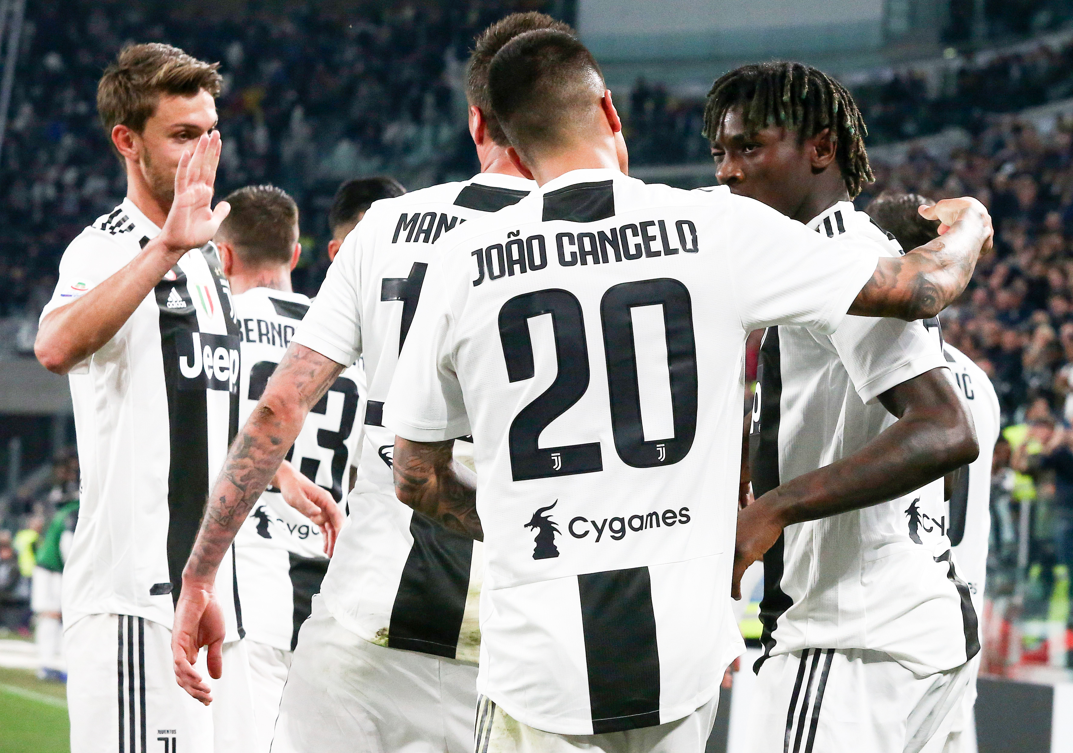 观察点在两 观察点在两